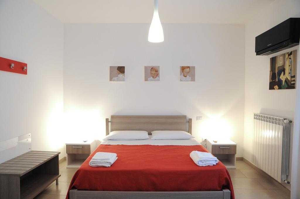 Ypsilhome Castelbuono  Luaran gambar