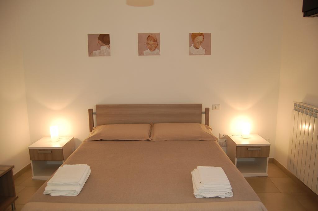 Ypsilhome Castelbuono  Luaran gambar